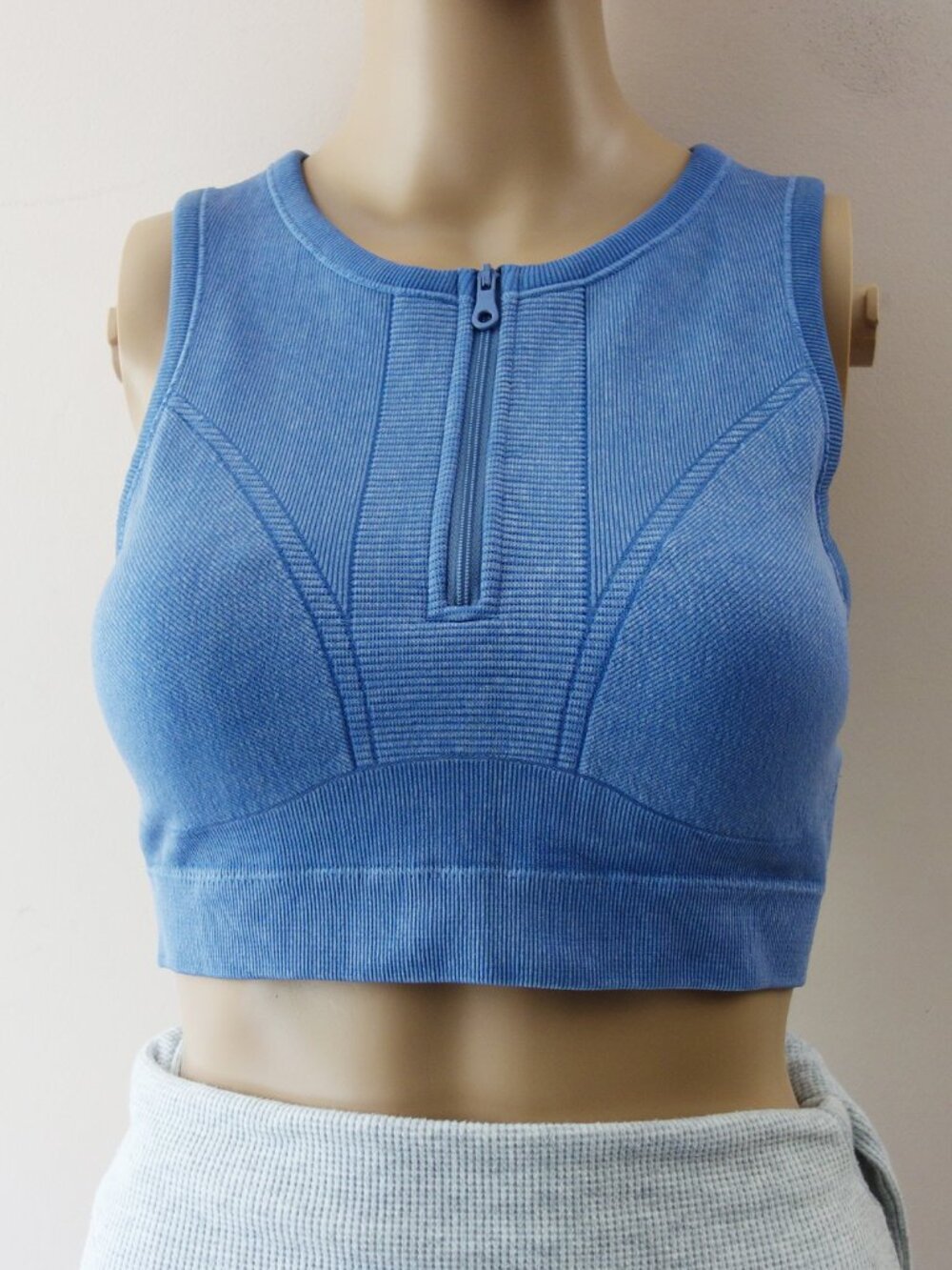 Offline By Aerie Sweat Cardio Most Support Zip Front Bra Blue (M) EUC